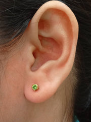 BASIC Hypoallergenic Earring August - Peridot