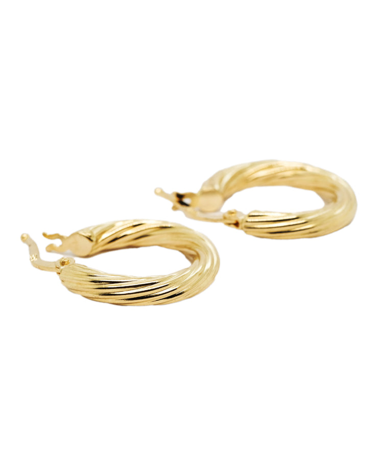 Gold Ladies Earrings (GE-14997)