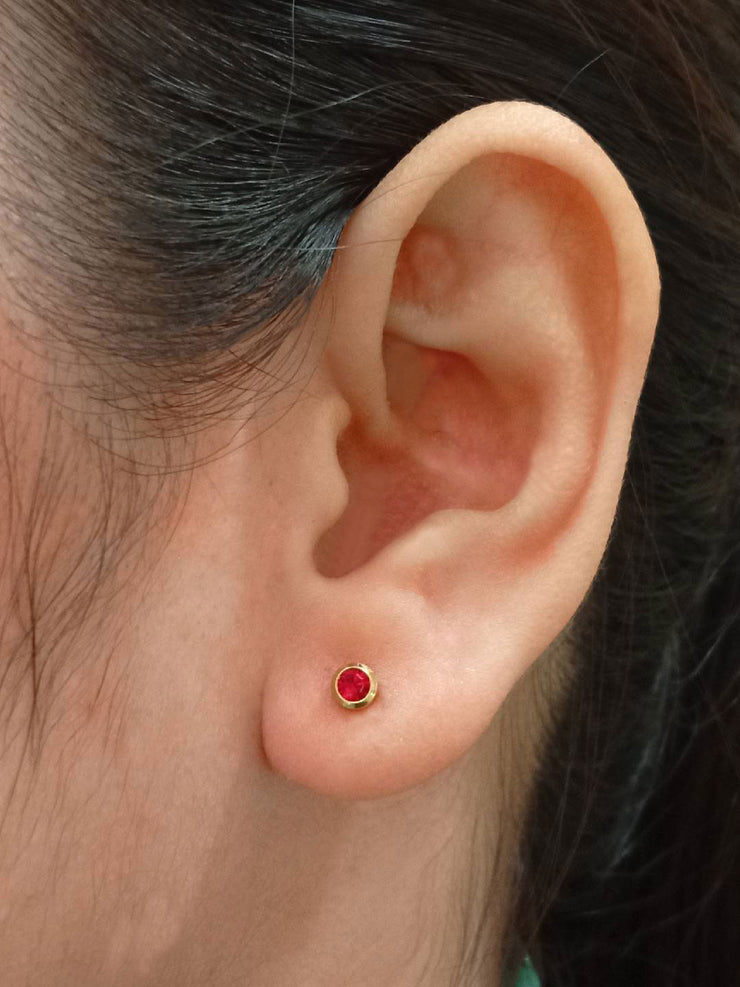 BASIC Hypoallergenic Earring July - Ruby