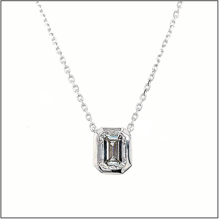 Hēbē Sustainable Diamond Pendant Necklace (SDCP-17)